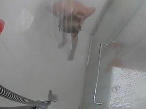 Hot girl spied dancing in the shower Picture 4