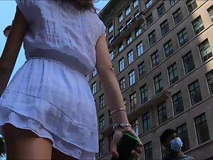 Upskirt shows her buttocks are tight and her pussy is shaved Picture 5