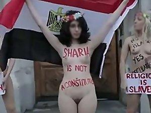 Naked girls protesting against sharia Picture 1
