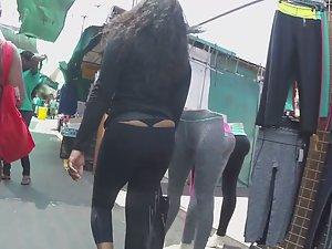 Black girl's thong peeks like whale tail Picture 2