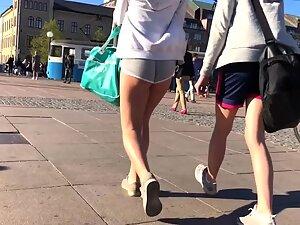 Super sexy teen girl in tiny cotton shorts Picture 3