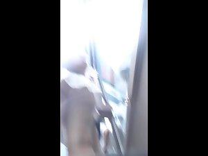 Too short white skirt makes upskirt possible Picture 7