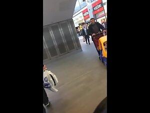 Transparent black leggings on a curvy girl Picture 7