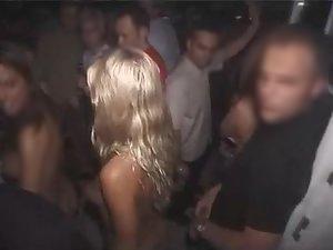 Strippers hanging out with guests Picture 7