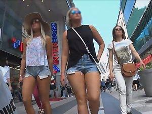 Torn shorts and sexy tattoo Picture 1