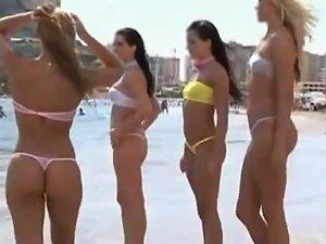 Amazing girls entering the ocean Picture 8