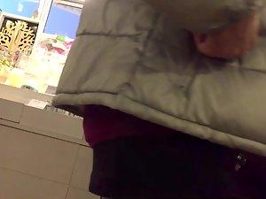 Torn jeans give teen girl wedgie and hint of cameltoe Picture 5