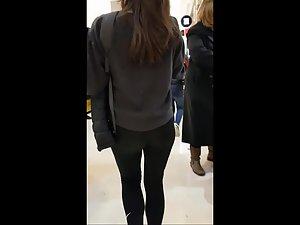 Simple girl with a great ass in black tights Picture 4