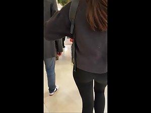 Simple girl with a great ass in black tights Picture 5