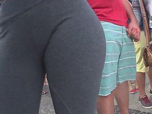 Young thighs gap and cameltoe Picture 6