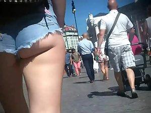What do her parents say about her shorts Picture 2