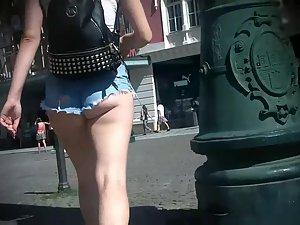 What do her parents say about her shorts Picture 5