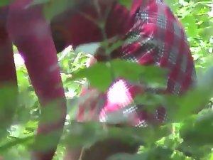 Spying a hot chick changing in the park Picture 6
