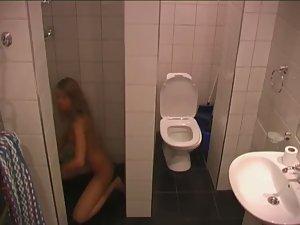 Taboo spying of my horny sister Picture 8