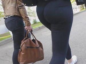 I'm crushing on this cute girl Picture 4