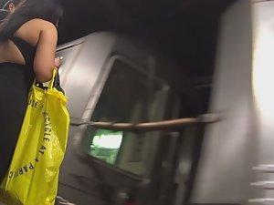 Booty of all booties in tight black dress Picture 7