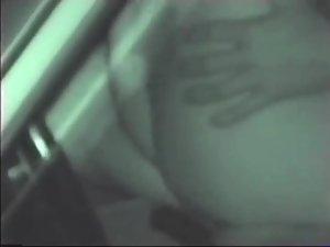 Spying on a couple fuck in the car Picture 6