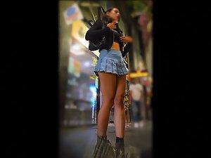 Upskirt of sexiest girl enjoying nightlife with friends Picture 1