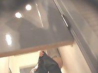 Peeping on teen girls trying clothes Picture 1