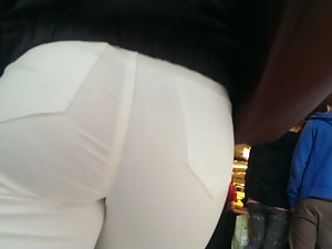 Noticeable ass in tight white jeans