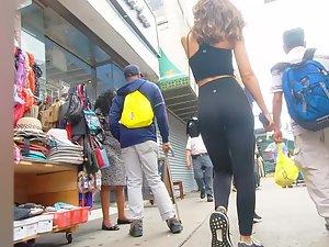 Teen friends look sexy in tight outfits Picture 4