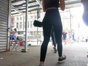 Teen friends look sexy in tight outfits Picture 7