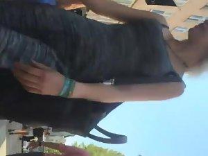 Provocative girl with a great body Picture 5