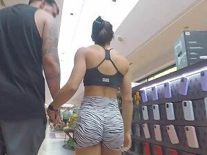 Fit shorty in shopping mall with her much taller boyfriend Picture 2