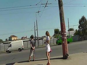 Upskirt peep on a sophisticated lady Picture 3