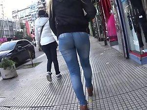 Just focus on those round ass cheeks Picture 2