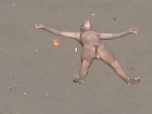 Dirty nudist girl on the beach Picture 2