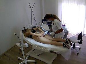 Curvy girl opens legs and ass for hair removal Picture 7