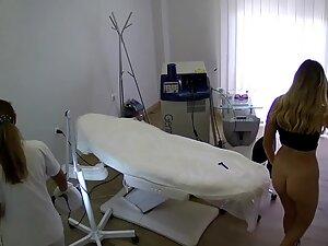 Curvy girl opens legs and ass for hair removal Picture 8