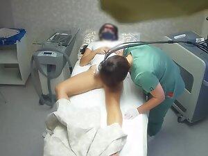 Spying on pussy that looks like a closed clam Picture 7