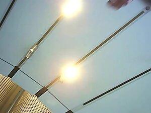 Upskirt of an expensive looking posh milf Picture 6