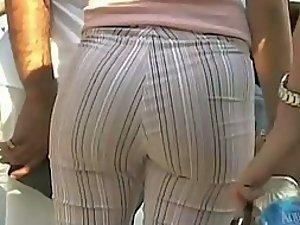 Great ass in very tight pair of pants