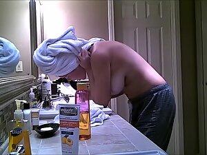 Spying on roommate's big boobs before and after shower Picture 6