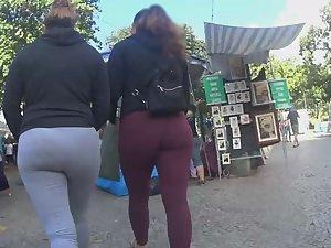 Creepshot of sisters with big butts Picture 2