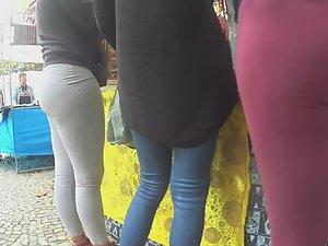 Creepshot of sisters with big butts Picture 7