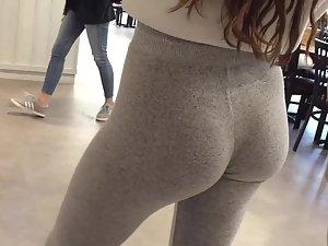 Standing in line behind perfect ass in grey leggings Picture 7