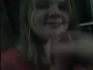 Chubby girl loves to give head Picture 1