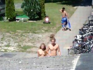 Spying on nudists coming and going Picture 8
