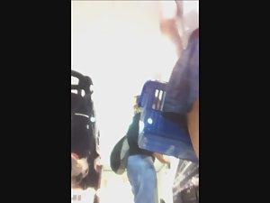 Miniskirt is not suitable for shopping Picture 7