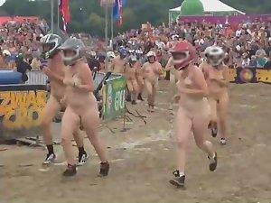 Silly nudists in a naked race Picture 8
