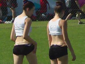 Gymnastic girls warming up Picture 2