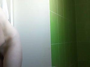 Peeping on cute naked sister in shower Picture 2