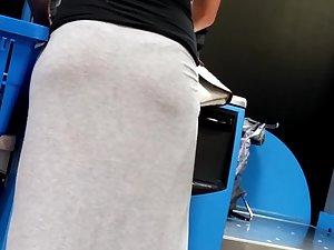 Impossible sex appeal in long grey skirt Picture 8