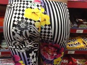 Voyeur films the girl with a tramp stamp Picture 2