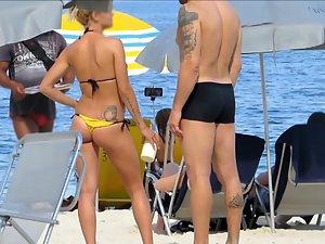 Funny bird tattoo above a perfect ass Picture 3