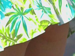 One of a kind girl got sexy upskirt Picture 5